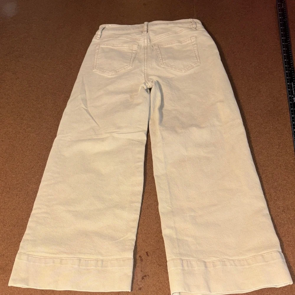 LOFT Beige High Waist Wide Leg Crop Jeans SZ 26x24
